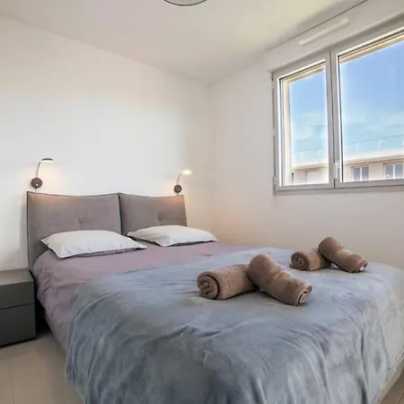 Marina Bay Apartman