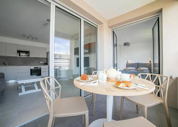 Marina Bay * Antibes